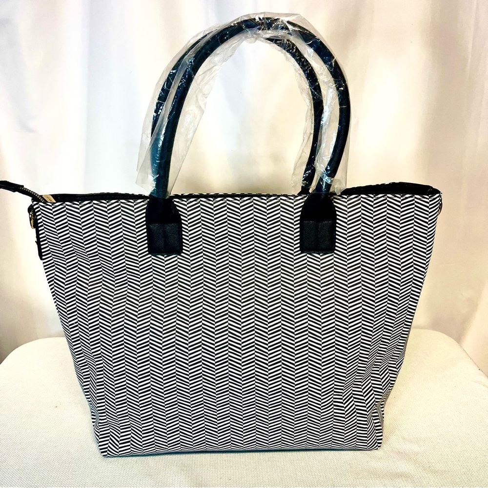 HOST PICK Trina Turk Double-Handle Chevron Tote with Detachable Shoulder Strap - Picture 4 of 15
